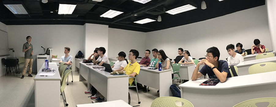 /><br />
<img decoding=