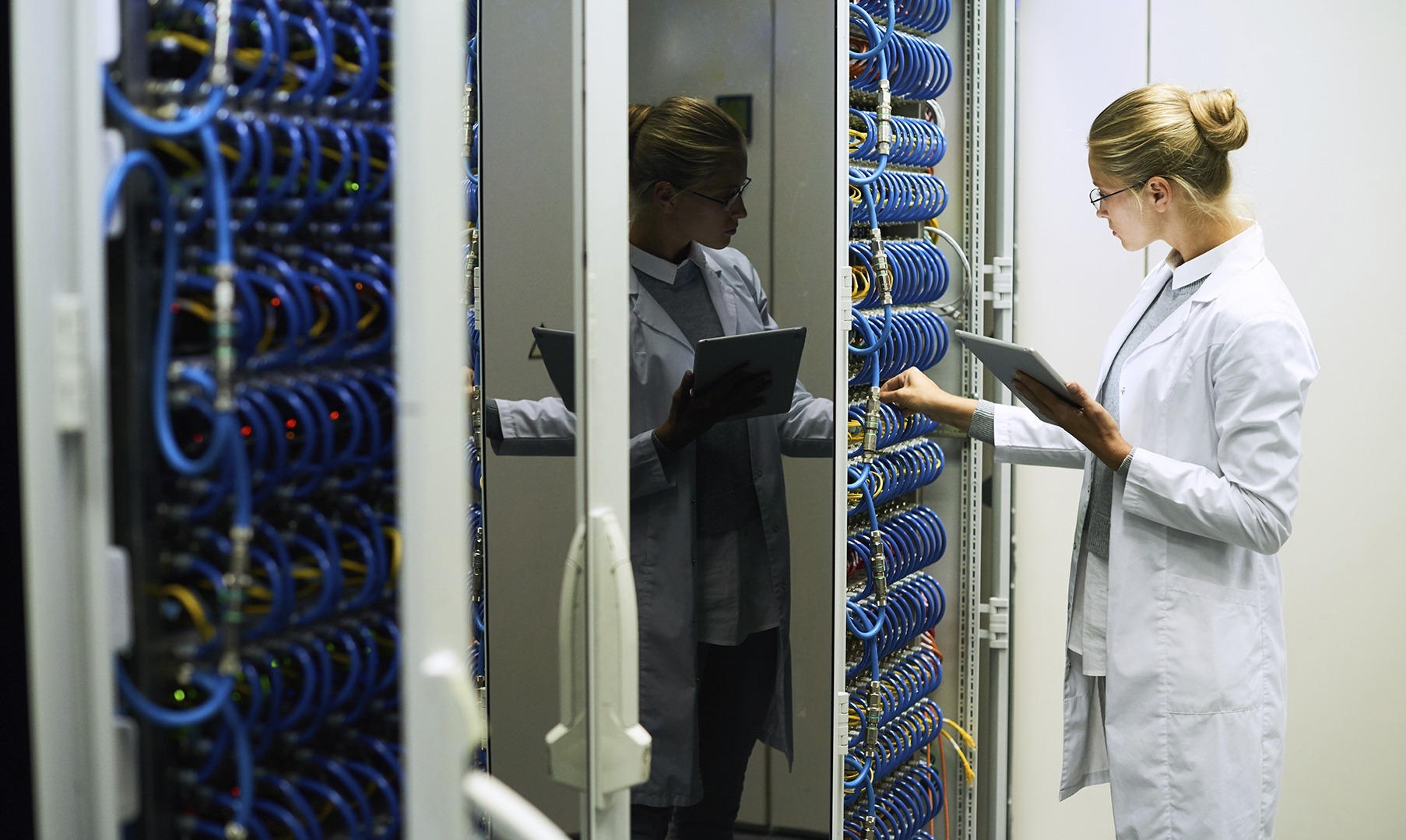 Data Engineering Related Image