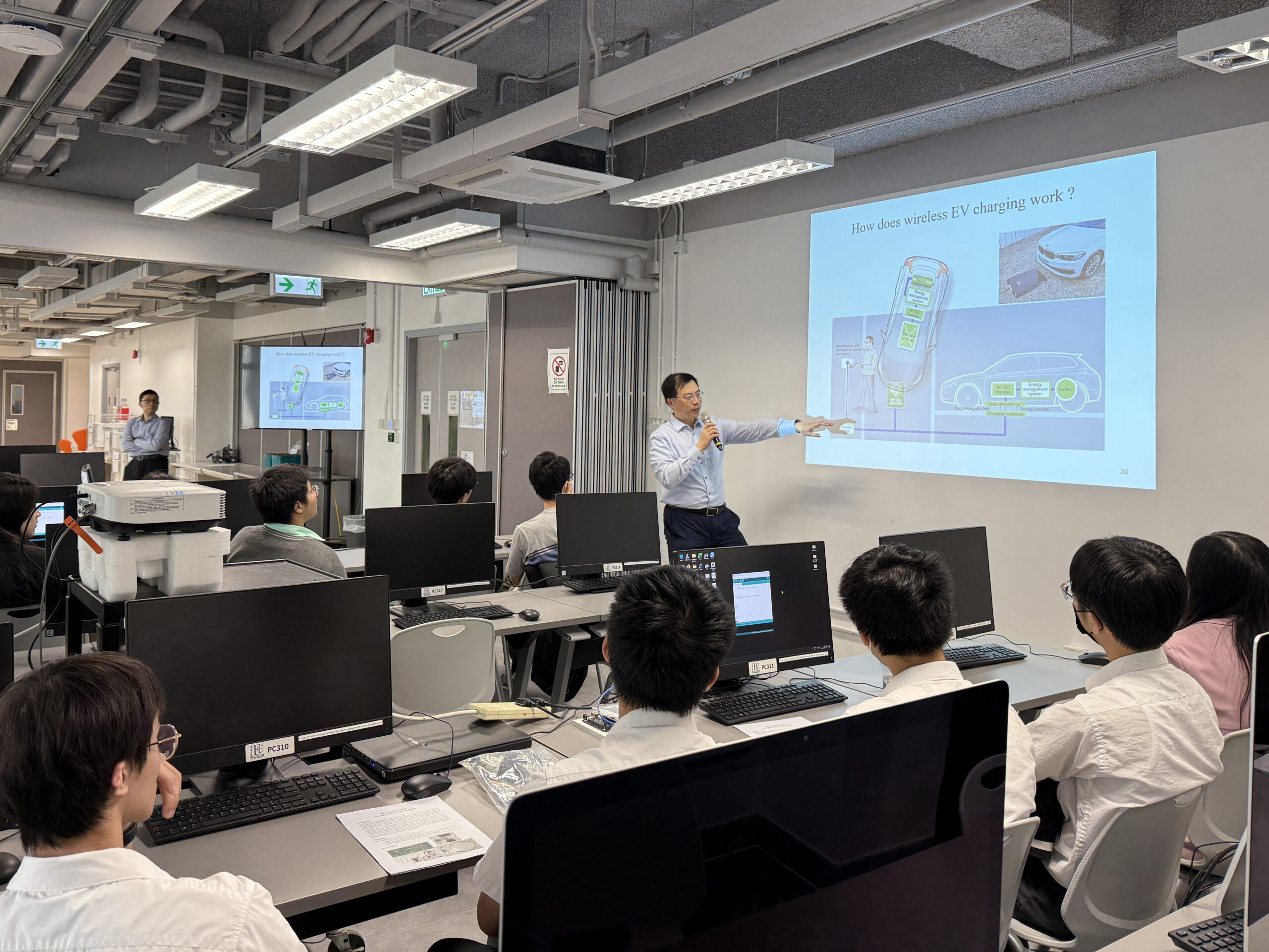 Dean’s Fund for Outreach to Five Local Secondary Schools