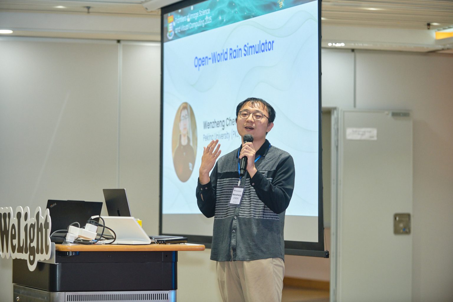 Prof. Wenzheng CHEN from the Peking University (PKU) delivered the workshop “Open-World Rain Simulator”.