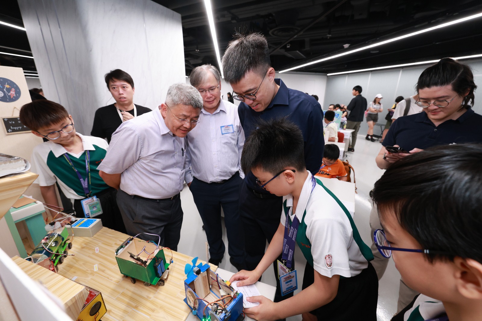 Teams introduced their devices to guests.