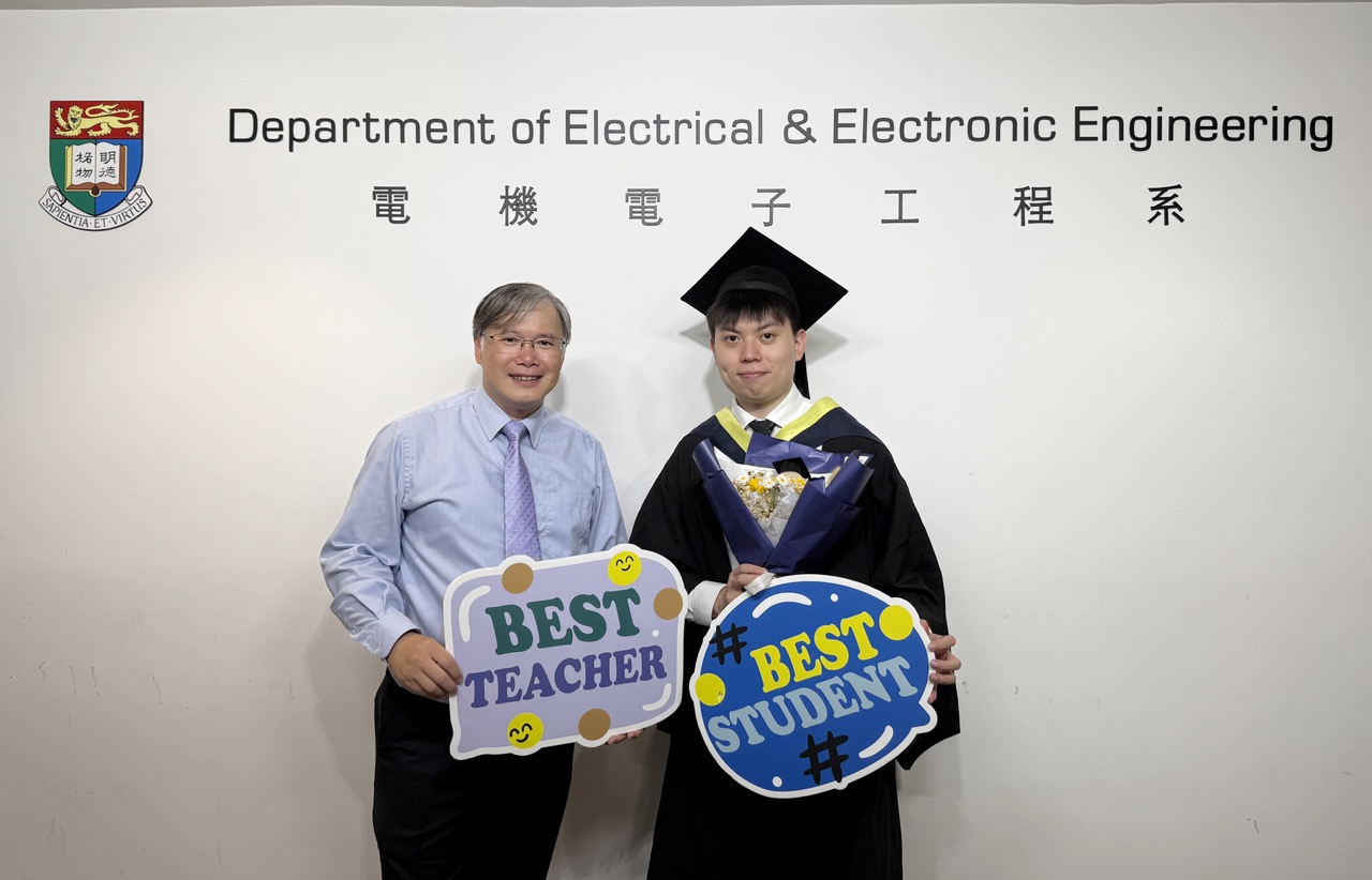 After the congregation, students gathered with their teachers, family and friends at the Department to celebrate their significant achievement and capture memories with photos.