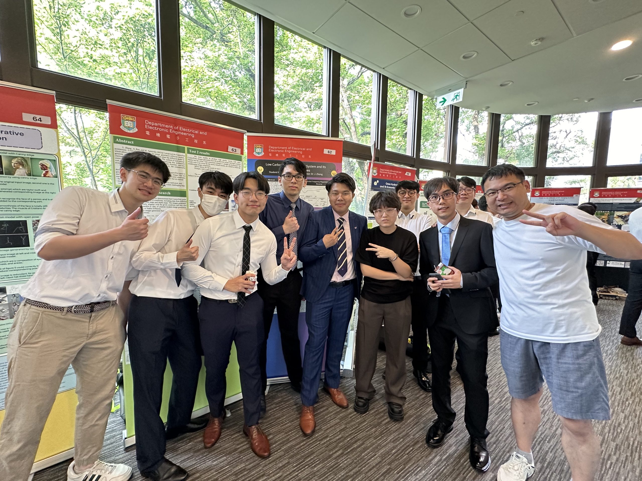 ELEC4848 Senior Design Project: Poster Display