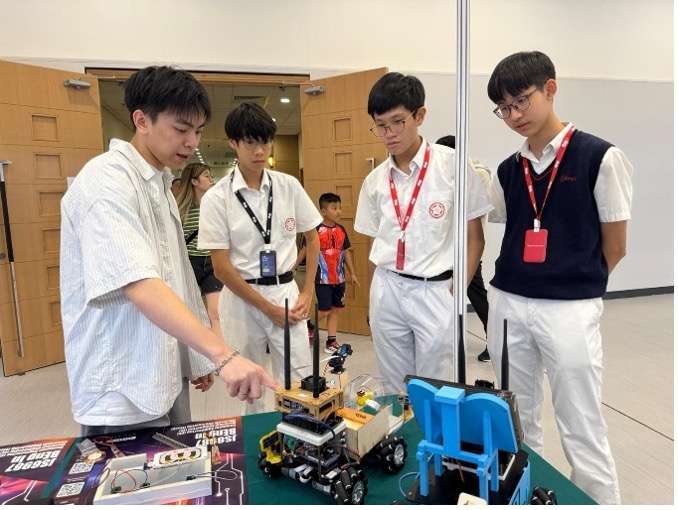 EEE Showcases Innovation at the 58th Joint School Science Exhibition