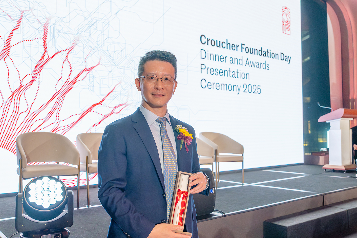 Professor Kaibin HUANG has been honoured the prestigious Croucher Senior Research Fellowships 2026 in recognition of his outstanding contributions in 6G mobile communications and computing technologies at the sensor level.